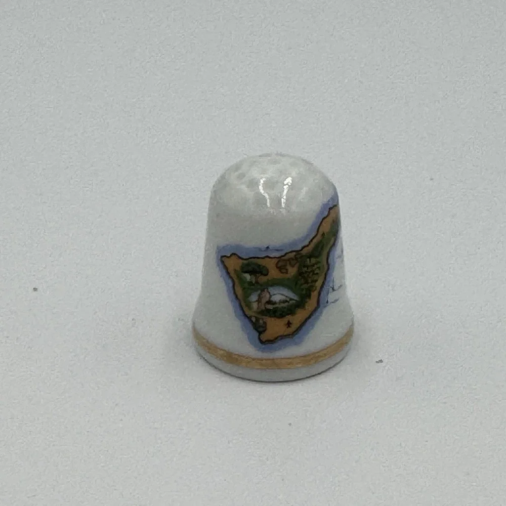 Tenerife‎ Thimble Vintage Souvenir Collectible